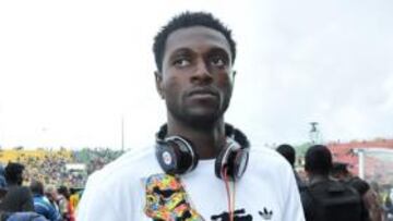 Redknapp reconoce que quiere a Adebayor cedido