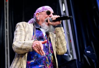 El mote viral que ‘El Drogas’ le ha puesto a Santiago Abascal en comparación con Iñaki Williams: “Nuestro Éric Cantona”