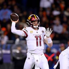 Carson Wentz sufrió fractura en la mano; estará fuera varias semanas