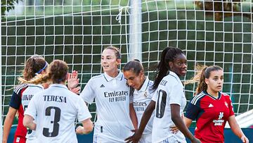 Weir celebra un gol con el Real Madrid.