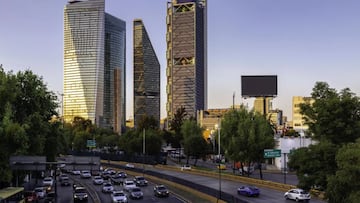 Autos con engomado rojo, holograma 1 y 2 tienen prohibido circular el miércoles 12 de febrero por el Hoy No Circula en CdMx y Edomex.