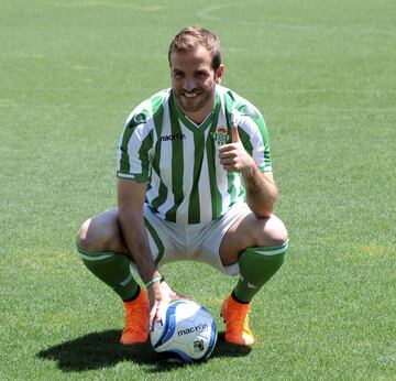 Jug車 con el Betis la temporada 15/16.