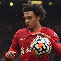 Jurgen Klopp vows to 'knock down' Trent Alexander-Arnold critics