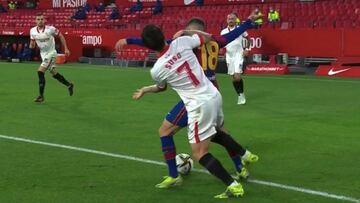 No hubo penalti sobre Jordi Alba, según Iturralde