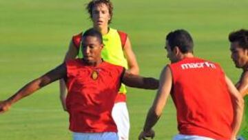 Jonathan De Guzmán.