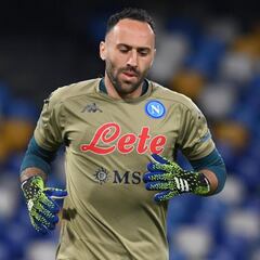 Napoli mantiene las dudas entre Ospina y Meret