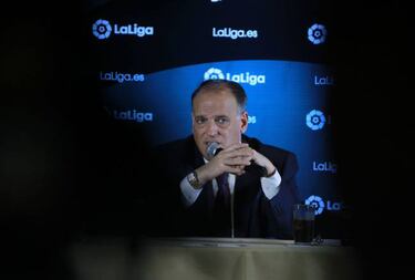 Cairo: "No se sabe por qué la Serie A esperó a fichar a Tebas"