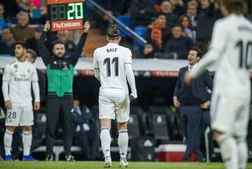 Gareth Bale se retiró con molestias físicas.

