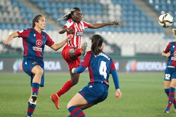 Ajara Nchout Njoya  del Atlético de Madrid 