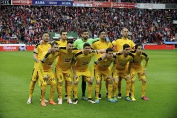 El once inicial del Eibar. De pie: Luna, Escalante, Riesgo, Mauro Dos Santos y Ramis. Agachados: Hajrovic, Enrich, Capa, Dani García, Adrián González y Jota. 