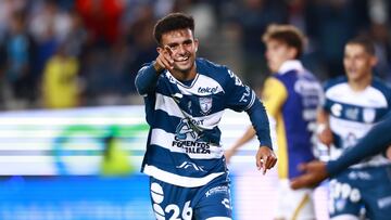 Alan Bautista celebrates his goal 2-0 of Pachuca during the 3rd round match between Pachuca and Atletico San Luis as part of the Liga BBVA MX, Torneo Apertura 2024 at Hidalgo Stadium on July 16, 2024 in Pachuca, Hidalgo, Mexico.