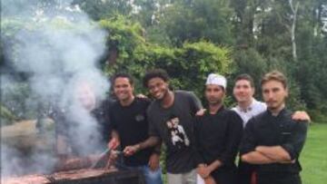 Luiz Adriano publicó esta imagen en su Instagram, en donde se ve también a Carlos Bacca.