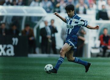 Lo logr Bebeto en un Deportivo-Albacete que se disput en Riazor el 1 de octubre de 1995. En el minuto 81 de partido el resultado era de 1-0 para el Deportivo (gol de Bebeto en el minuto 2), pero a partir de ah el delantero brasile?o se desat y anot cuatro goles en los ltimos ocho minutos del encuentro, estableciendo un registro casi imposible de superar.