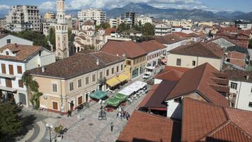 Albania, de Minga y Kola a un país sin tullidos y con pan