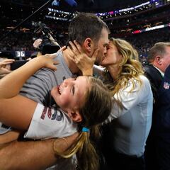 Tom Brady explains his decision to keep playing in the NFL