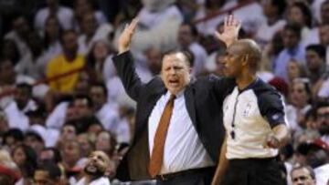 El entrenador de los Bulls Tom Thibodeau.