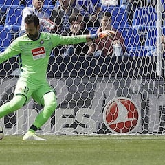 Diego López antepone el Espanyol al interés del Chelsea