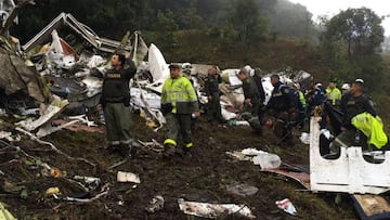 Restos del avión del Chapecoense.