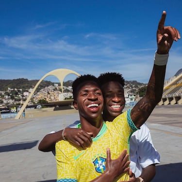 Vinicius presenta su estatua