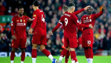 Man&eacute; celebra el gol.