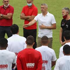 PF de Crespo en Sao Paulo habla del interés por Santos Borré