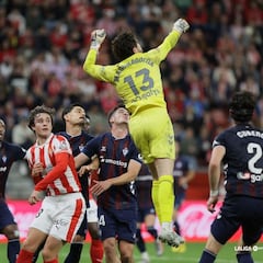 El Eibar sigue sin acorazar el área