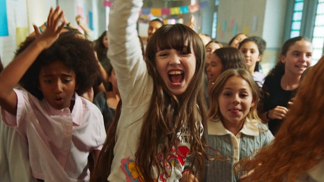 Así es ‘Como la Lola’, la canción de Chloe DelaRosa para representar a España en Eurovisión Junior