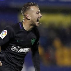 Ontiveros imita a Cristiano: el arte de la folha seca en Segunda