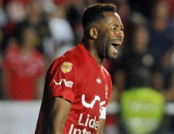 Con un gol de Jairo 'Tigre' Castillo, desde el punto penal. América le ganó 1-0 a Santa Fe el 12 de octubre de 2011.