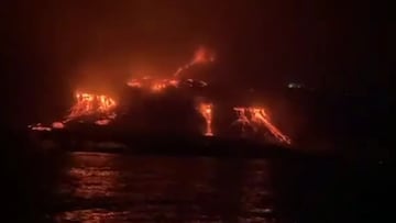El río de lava se ha ramificado: el vídeo del volcán ahora mismo es sobrecogedor
