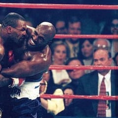Esto es lo que pasó con el trozo de oreja que Mike Tyson le arrancó a Holyfield en 1997