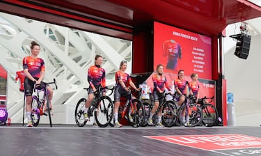 Los 21 equipos de La Vuelta a España Femenina