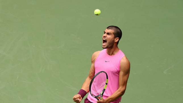 Alcaraz se da un paseo por las nubes hasta las semifinales