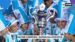 Lisandro López levantó el trofeo y todo Racing festejó en el Cilindro