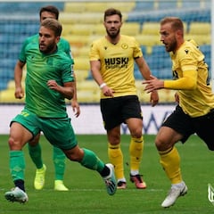 Isak se reivindica con un doblete en el empate contra el Millwall