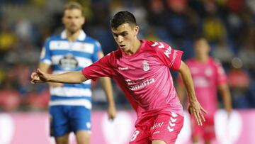 Pedri, en el partido de Las Palmas ante el Deportivo. 