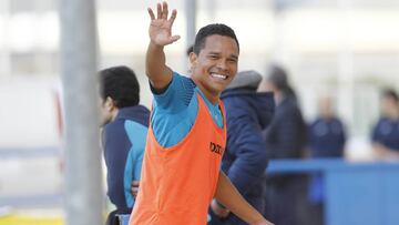 Bacca regresa al once del Villarreal: lleva ocho goles este curso, cinco de ellos en Liga.