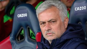 Bologna (Italy), 13/05/2023.- Roma's coach Jose Mourinho reacts during the Italian Serie A soccer match Bologna FC vs AS Roma at Renato Dall'Ara stadium in Bologna, Italy, 14 May 2023. (Italia) EFE/EPA/ELISABETTA BARACCHI
