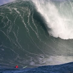 Publican el esperado vídeo de la ola gigante de Santander