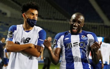 Matheus Uribe y Luis Díaz consiguieron con el Porto el título de la Primeira Liga al vencer 2-0 al Sporting de Lisboa. Los dirigidos por Sergio Conceicao pudieron celebrar faltando dos jornadas por disputarse. 