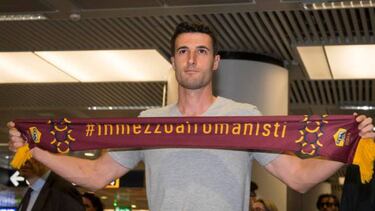 Roma sign Marcano from Porto