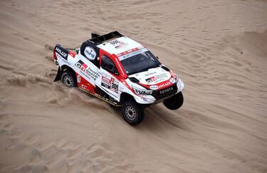Al Attiyah prepara un test con Alonso y el Toyota en febrero