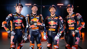 Acosta, Binder, Bastianini y Maverick en la presentación de KTM.