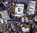 Como hacer un homenaje: ¡El Schalke vendió 15.000 camisetas!