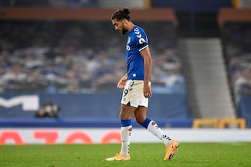 Leeds se llevó los tres puntos de Goodison Park gracias a un golazo de Raphinha en los últimos minutos. James jugó un gran primer tiempo en Everton. 