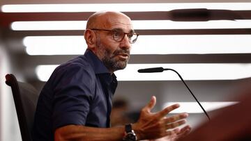 Monchi hace balance del mercado de fichajes del Sevilla en el Sánchez-Pizjuán. Toni Rodríguez/Diario AS