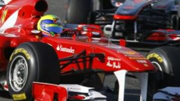 <b>EL MÁS RÁPIDO. </b>Felipe Massa y su Ferrari dieron la vuelta más veloz ayer al trazado de Jerez.