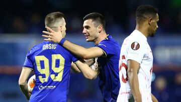 Soccer Football - Europa League - Play Off Second Leg - Dinamo Zagreb v Sevilla - Stadion Maksimir, Zagreb, Croatia - February 24, 2022 Dinamo Zagreb's Mislav Orsic celebrates scoring their first goal REUTERS/Borut Zivulovic