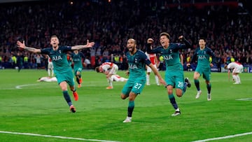 Soccer Football - Champions League Semi Final Second Leg - Ajax Amsterdam v Tottenham Hotspur - Johan Cruijff Arena, Amsterdam, Netherlands - May 8, 2019 Tottenham's Lucas Moura celebrates scoring their third goal to complete his hat-trick with Dele