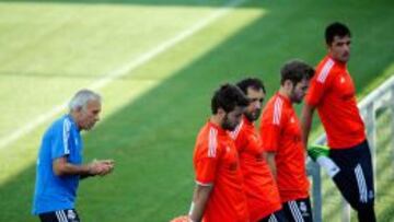 William Vecchi dirigió hoy el entrenamiento de los porteros. Hasta que llegue Casillas, cuenta con Diego López, Adán, Jesús y Mejías.